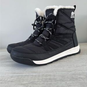 Sorel Black and White Winter Rain Boots with Quilted Design young girl size